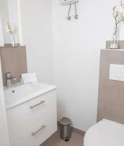 Otto-dill-halle شقة Elmstein